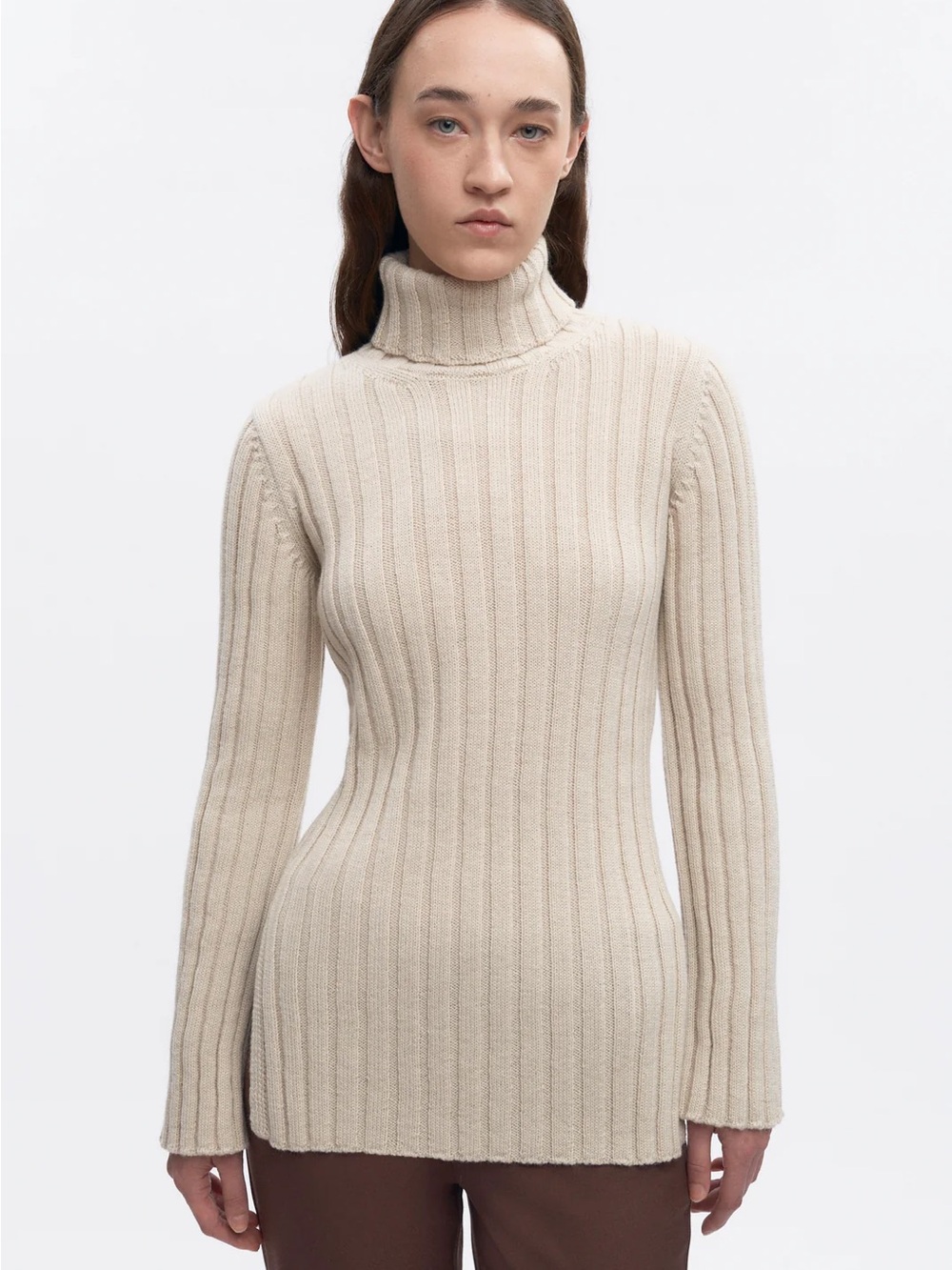KOTN Women's 90's Turtleneck - Oat Beige Ribbed Wool Sweater